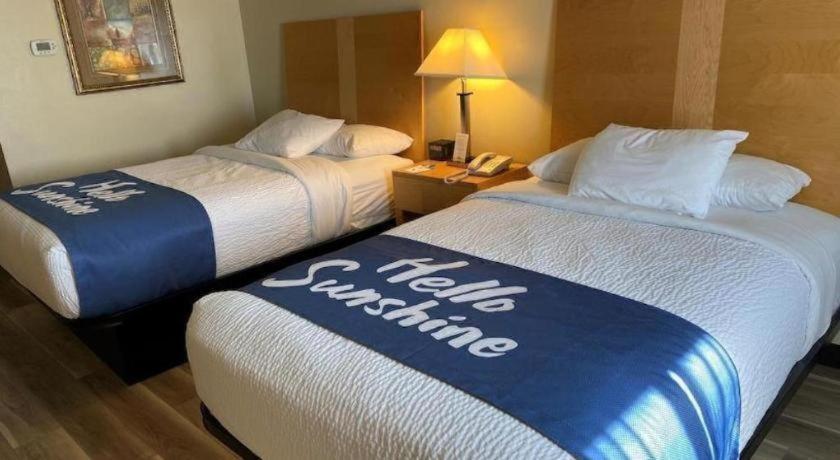 Days Inn By Wyndham Chino Valley מראה חיצוני תמונה
